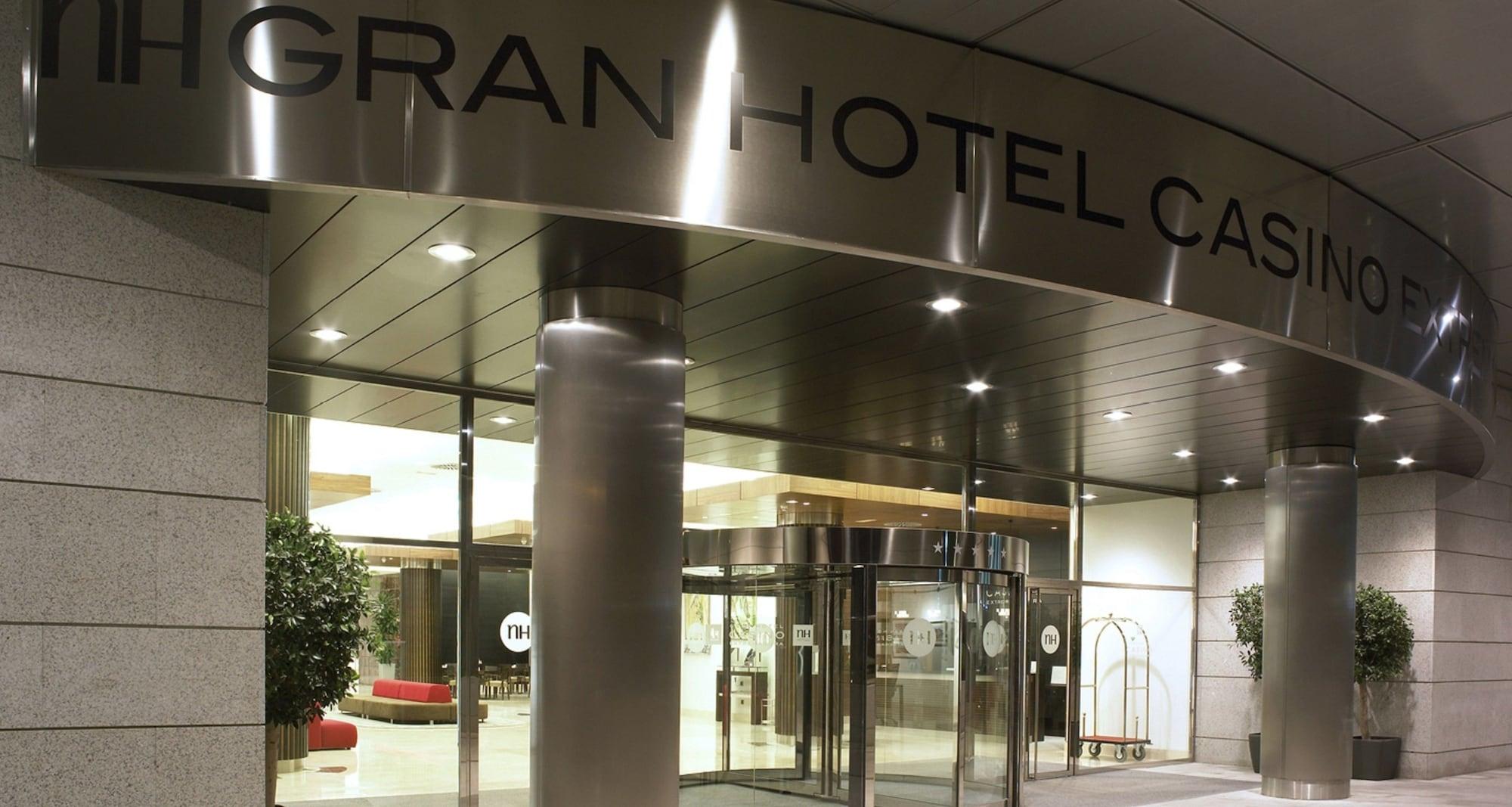 Nh Gran Hotel Casino De Extremadura Badajoz Eksteriør billede